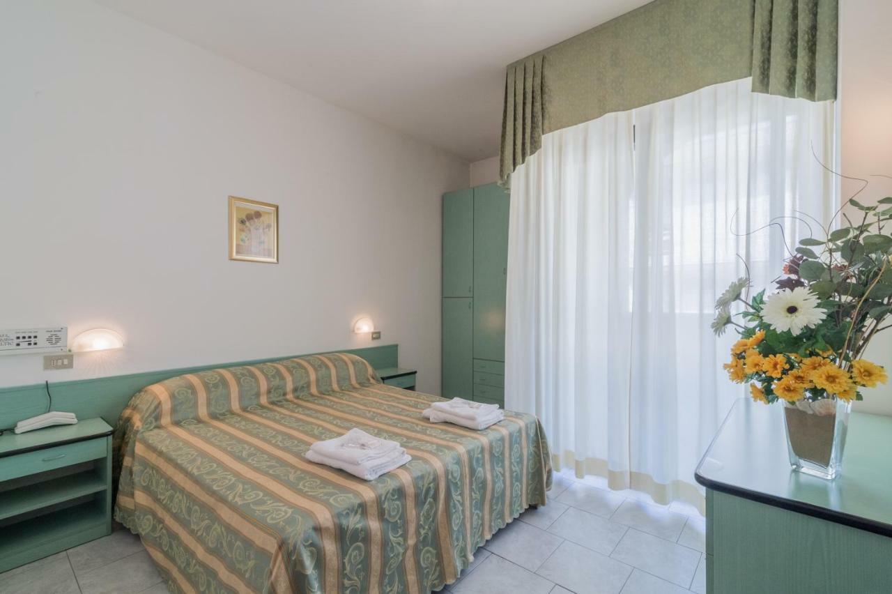 Aparthotel Baltic Cattolica
